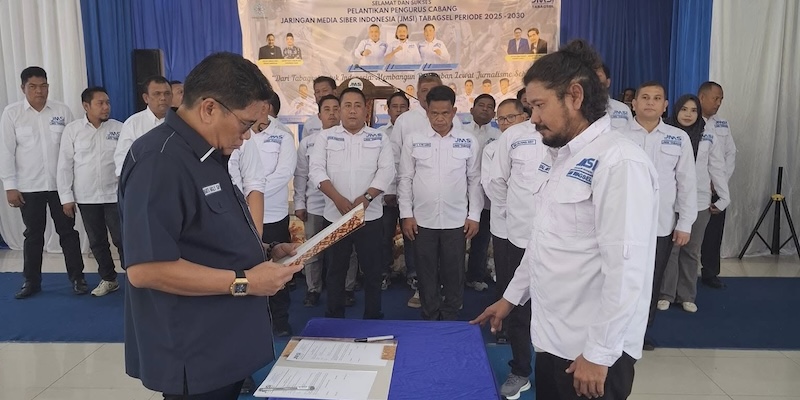 Ketua Umum JMSI Hadiri Pelantikan Pengurus Cabang JMSI Tabagsel