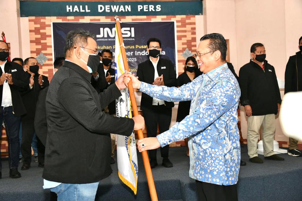 Ketua MPR RI Lantik Pengurus Pusat JMSI 2020-2025